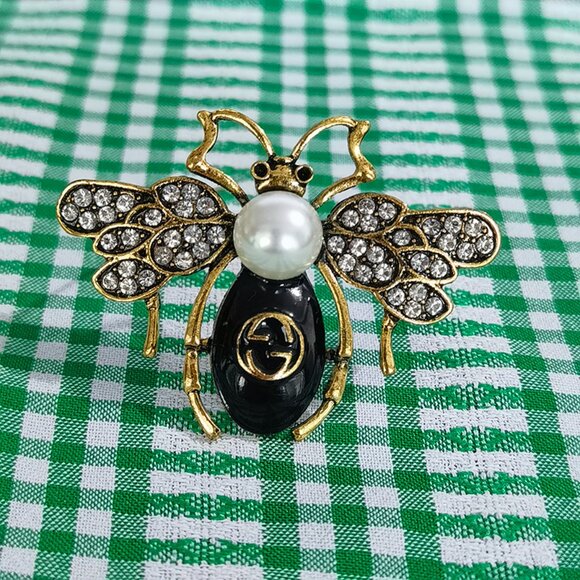 Gucci Retro Metal Style Bee Brooch - Picture 4 of 8